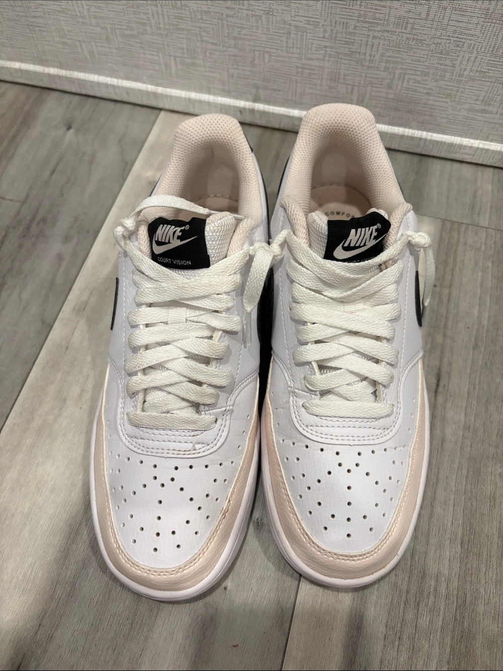Nike Women’s White & Blush Low-Top Sneakers with Black Swoosh - Picture 2 of 3